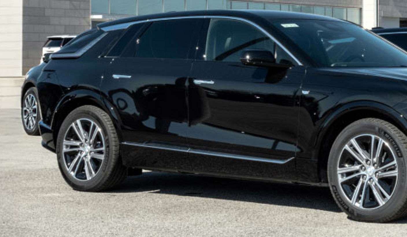 Russia's Automotive Market: A Complex Dilemma for Foreign OEMs