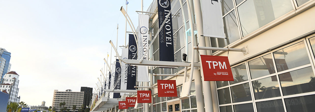 Signs-2424-TPM26-Long-Beach-Convention-Center.jpg