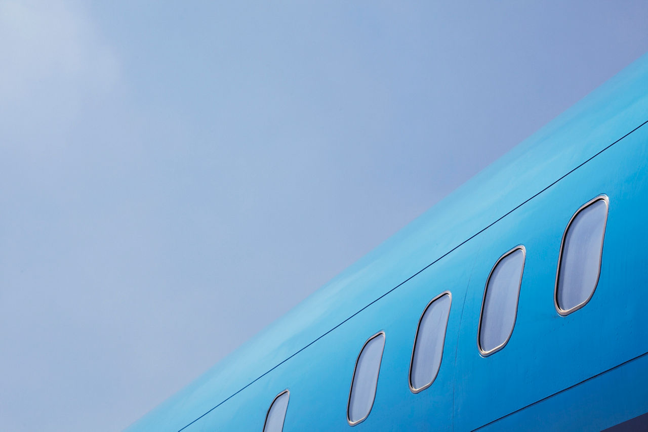 Decarbonizing Aviation: Scale-Up Costs Biggest Challenge to Progress