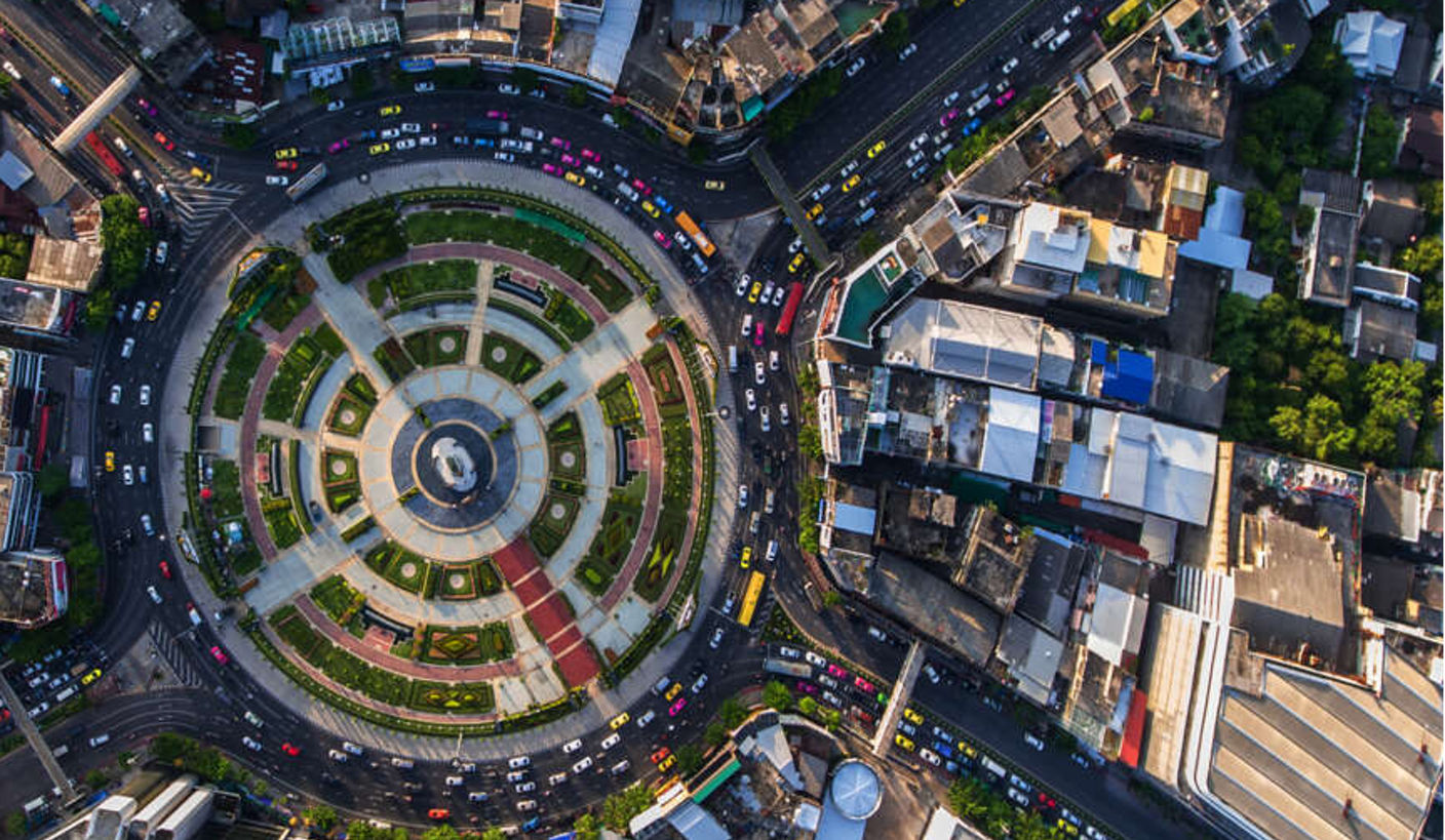 Russia's Automotive Market: A Complex Dilemma for Foreign OEMs