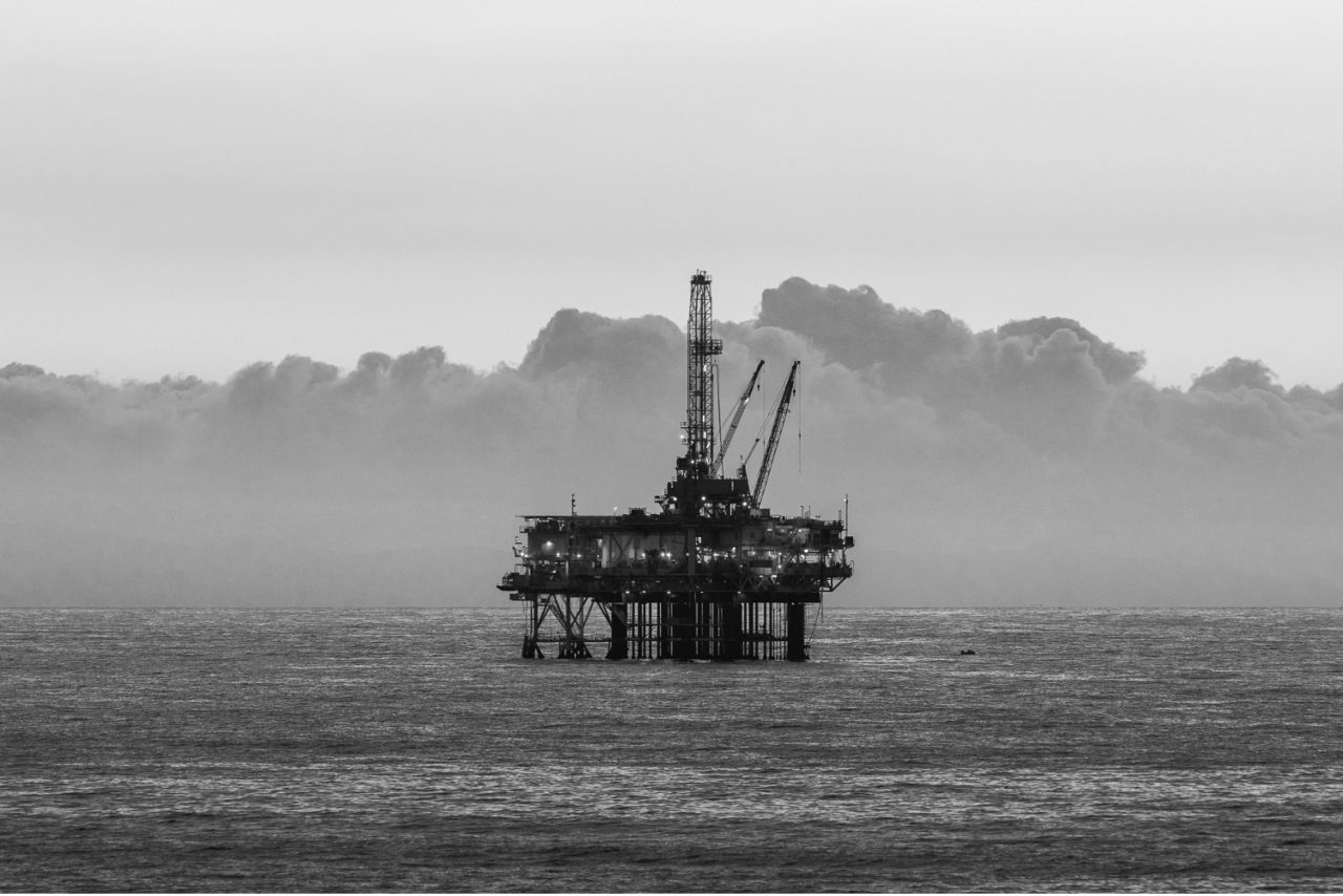oil rig